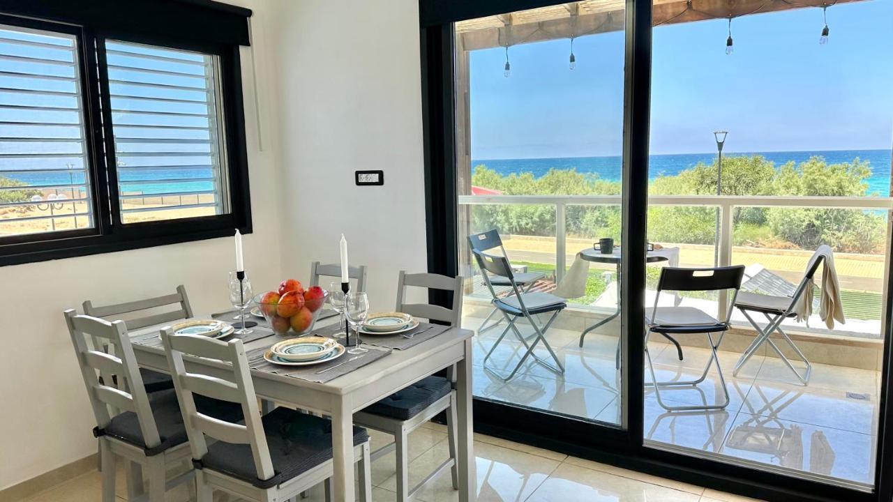 Gw951 Gugel Waves Amazing Seaview Apartments นาฮารียา ภายนอก รูปภาพ