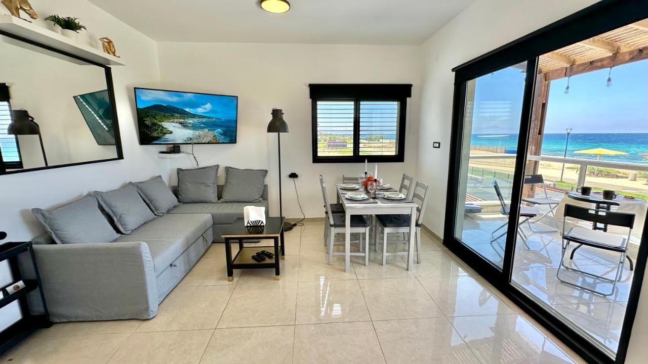 Gw951 Gugel Waves Amazing Seaview Apartments นาฮารียา ภายนอก รูปภาพ